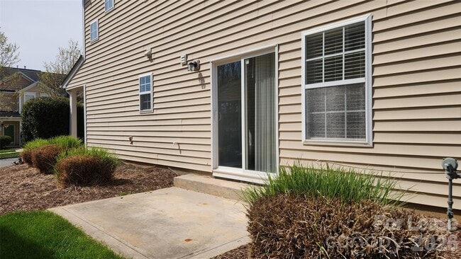 Building Photo - 17744 Trolley Crossing Way