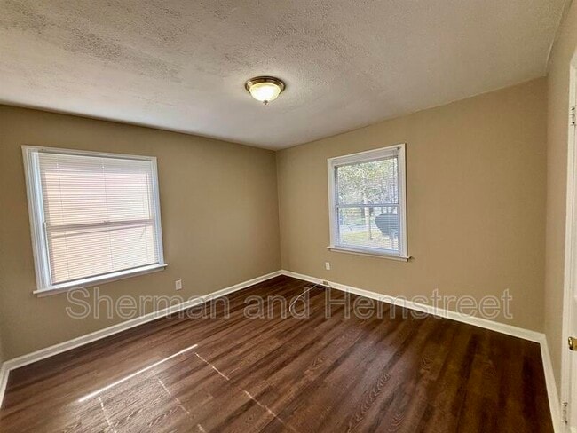 Building Photo - 2225 Bandler Rd