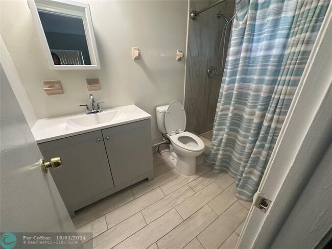 Building Photo - 10601 NW 45th St