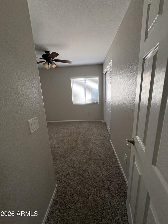 Building Photo - 17901 N 111th Dr