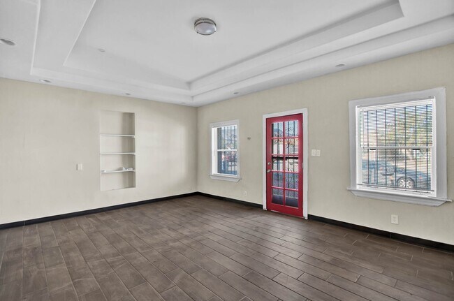 Building Photo - Charming 2 bedroom, 1 bath home in East El Paso!
