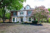 Building Photo - 4057 Bordeaux Cir
