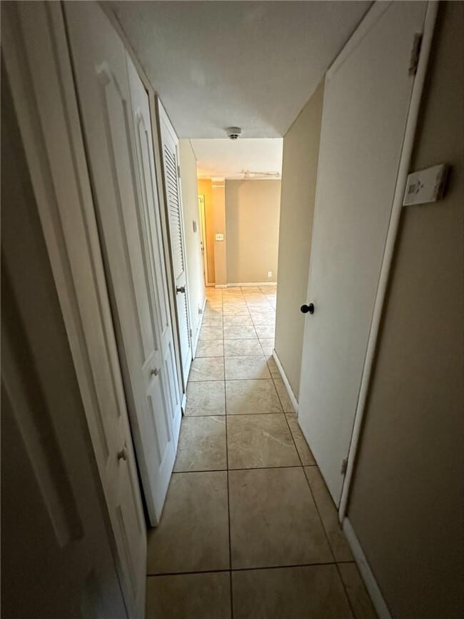 Building Photo - 5614 Blueberry Ct