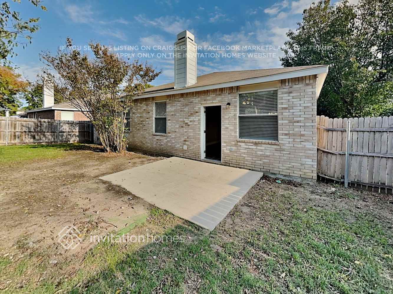 Building Photo - 1060 Pullman Dr