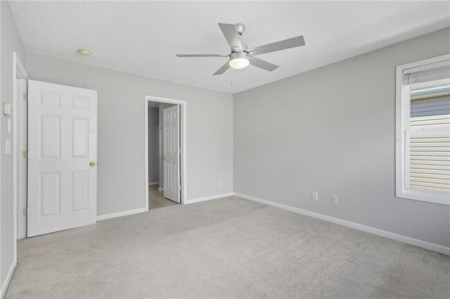 Building Photo - 3698 Roseman Landing