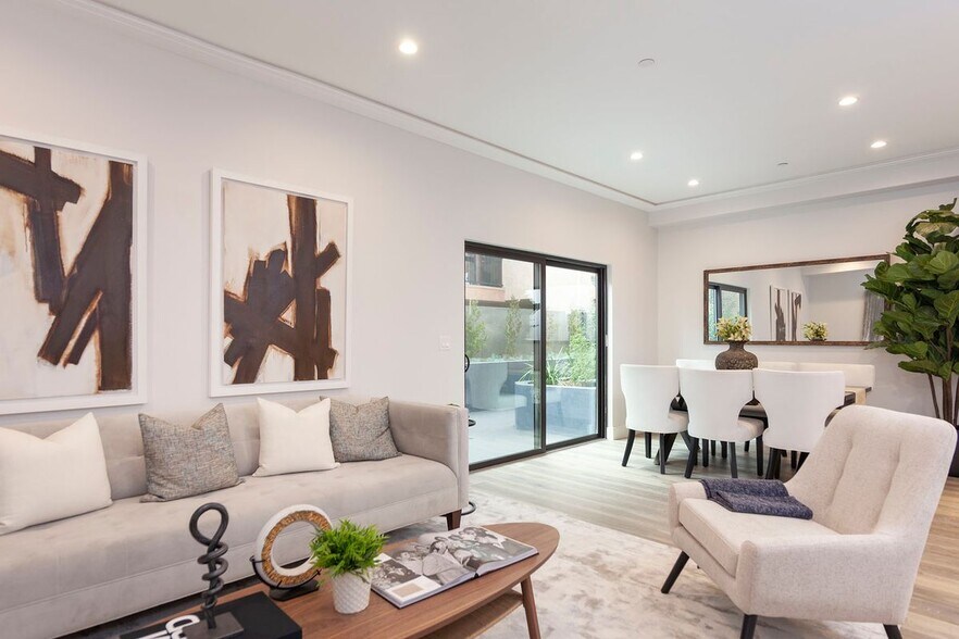 Building Photo - 1059 Elm Ave