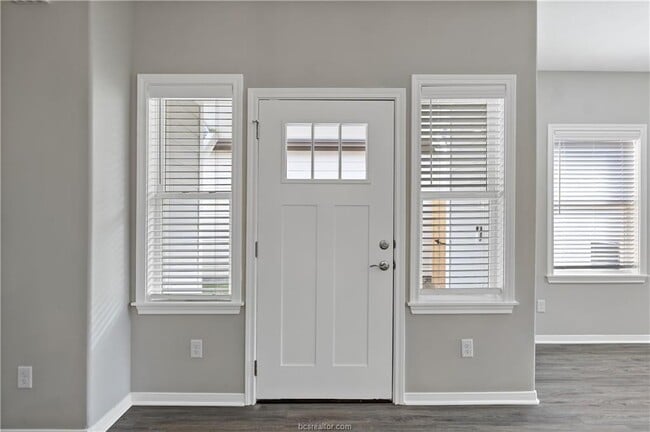 Building Photo - 2509 Shady Rte Ln