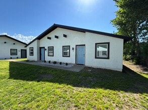 Building Photo - 604 Allen Ave