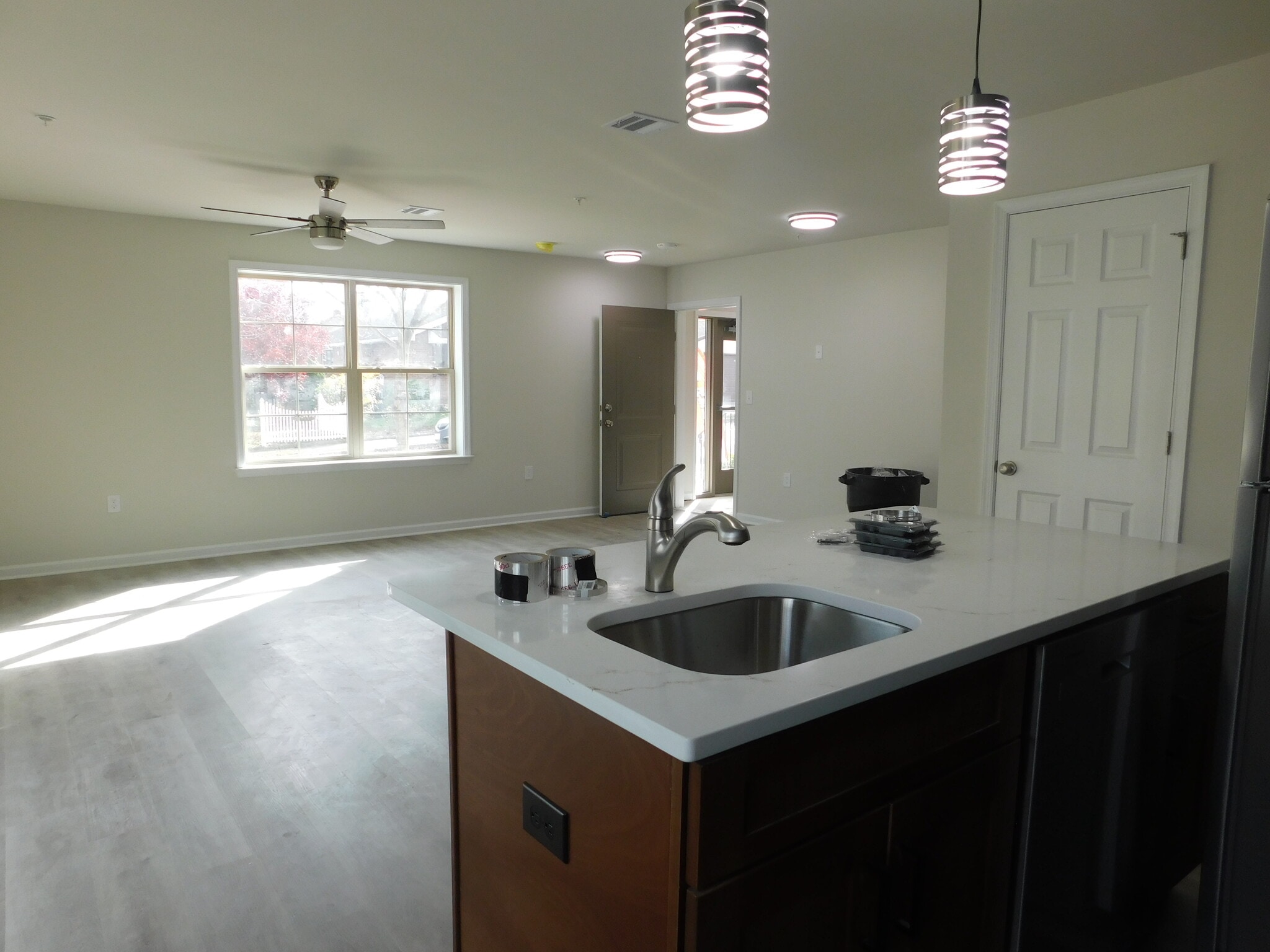 Building Photo - 1513 Maple St