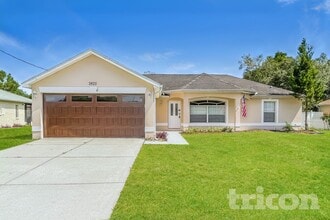 Building Photo - 2425 Bishop Rd