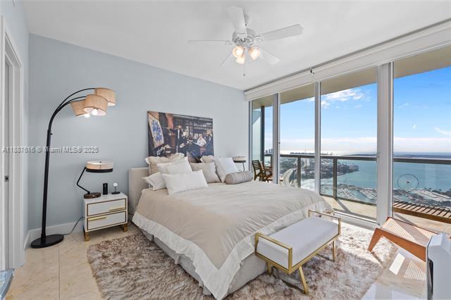 Building Photo - 888 Biscayne Blvd