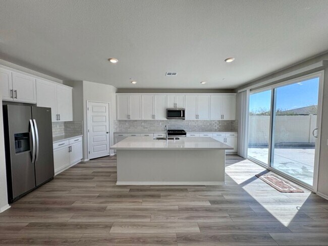 Building Photo - COMING SOON Brand new 4 bedroom Menifee Home with Solar, now available for LEASE!