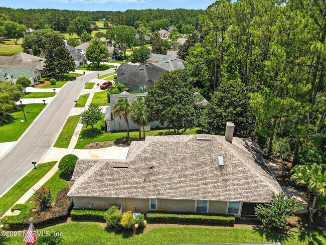 Building Photo - 4565 E Seneca Dr