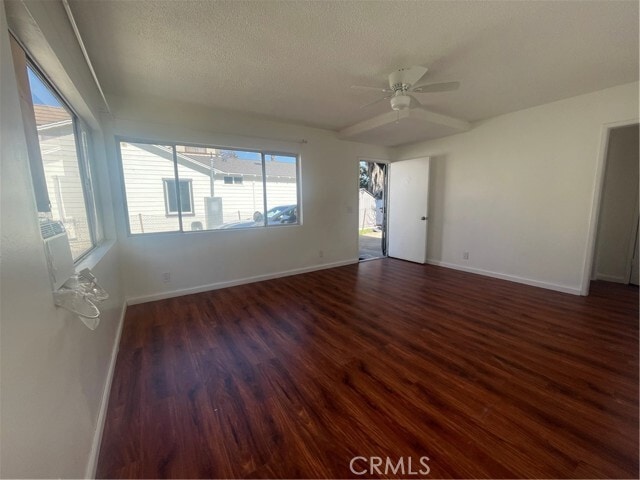 Building Photo - 418 N New Ave