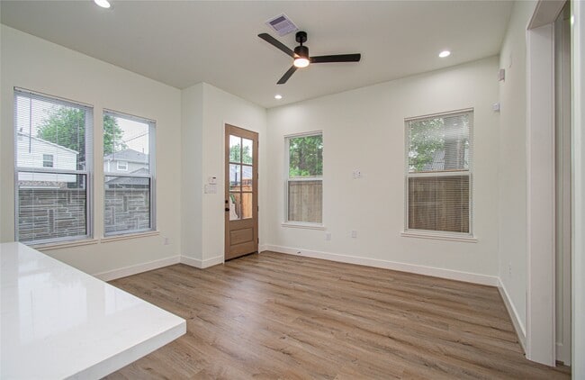 Building Photo - 4603 Edison St