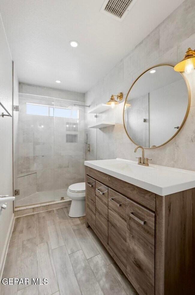 Building Photo - 9900 Marine Cir