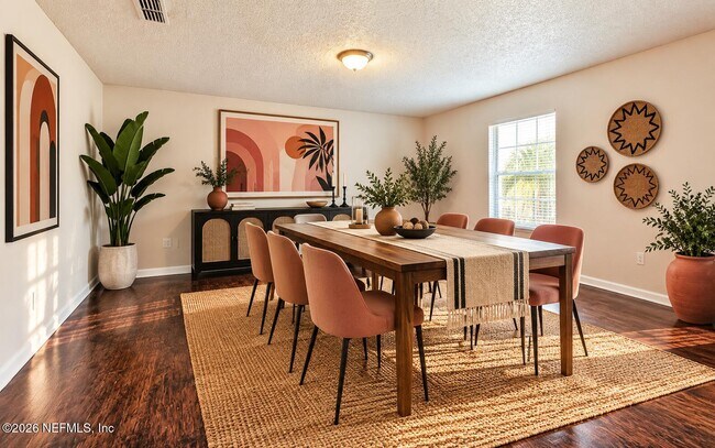 Building Photo - 10850 Wahine Dr N