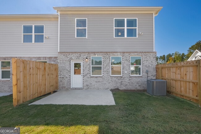 Building Photo - 3731 Denton Dr