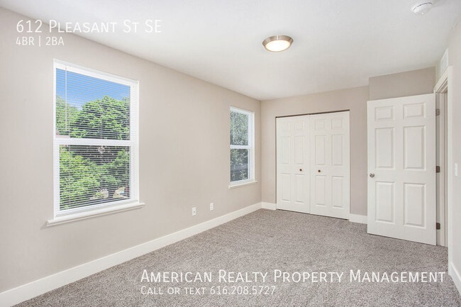 Building Photo - 612 Pleasant St SE