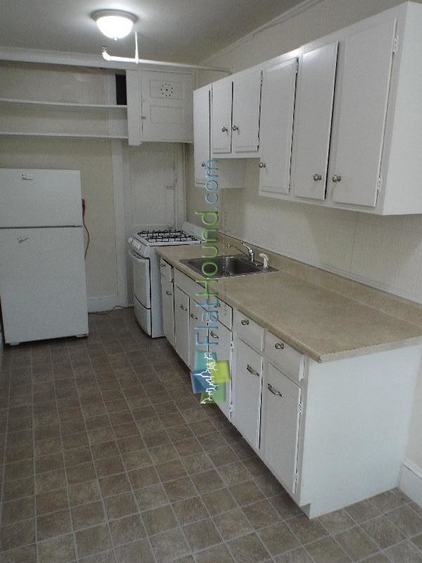 Building Photo - 96 Washington St