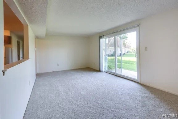 Building Photo - 4369 Chestnut Ridge Rd