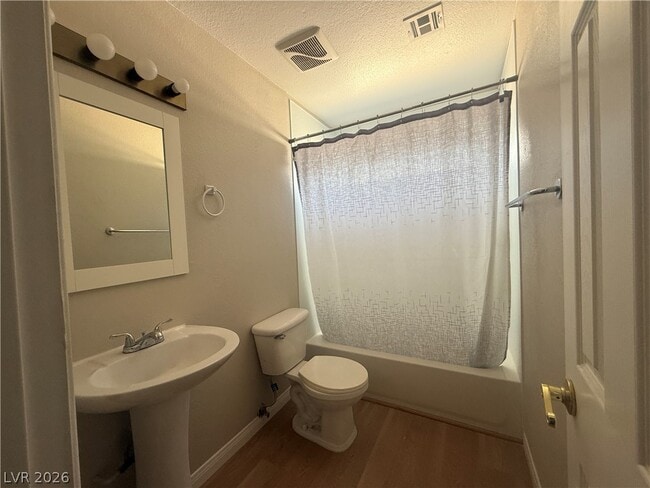 Building Photo - 817 Schooner Dr