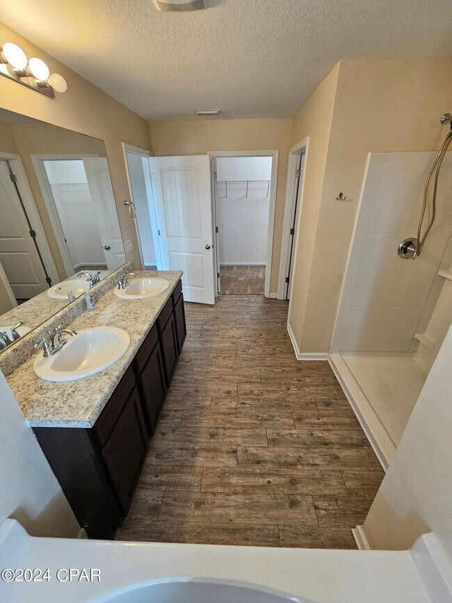 Building Photo - 4707 Windsor Park Ln