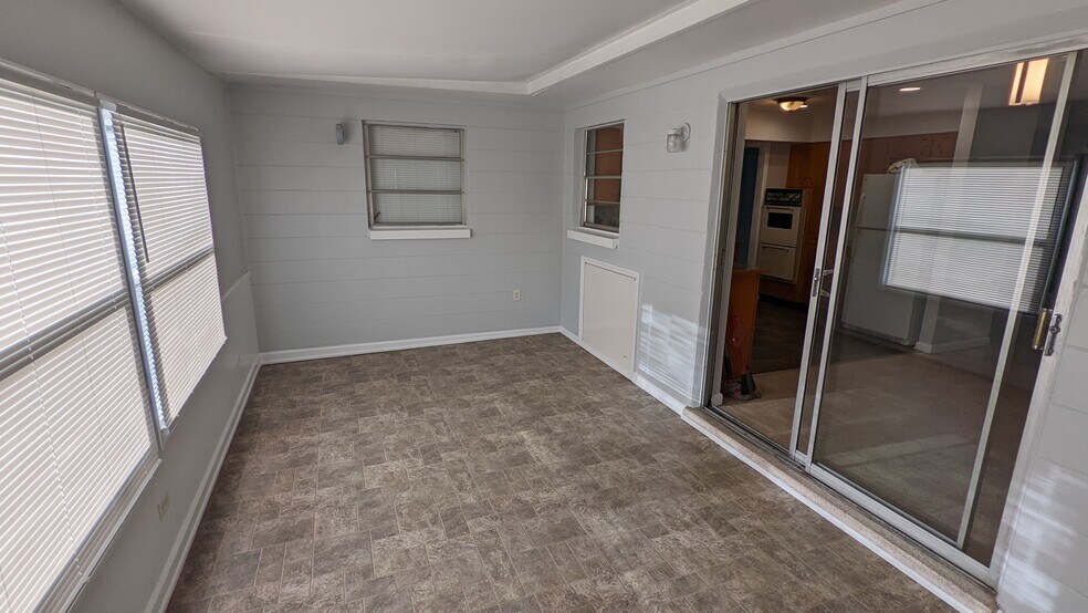 Building Photo - 1616 Elizabeth St