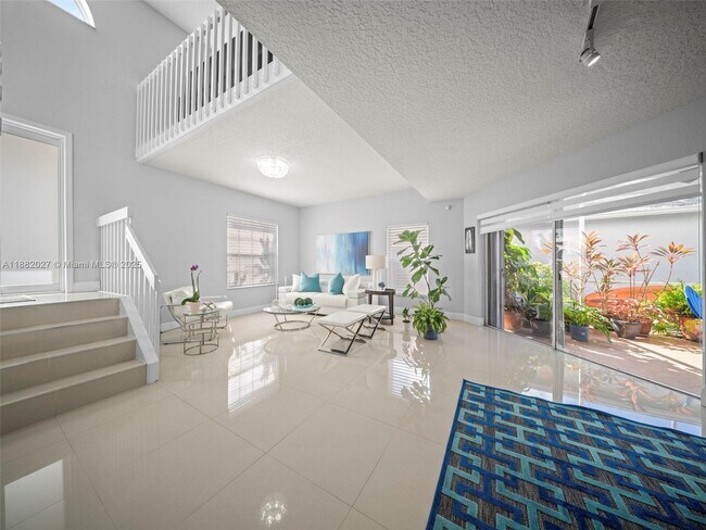 Building Photo - 9908 SW 117th Pl
