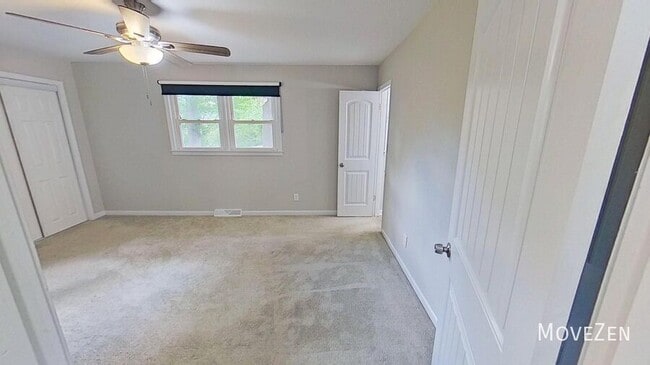 Building Photo - 202 Newgate Dr