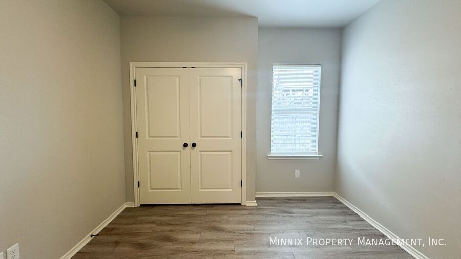 Building Photo - 2401 Quitman Ave