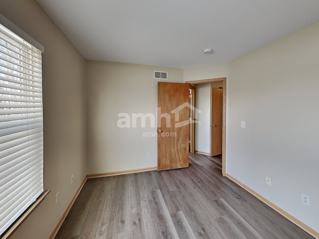 Building Photo - 1482 Sunflower Dr