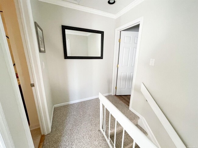 Building Photo - 127 Whalers Cove Dr