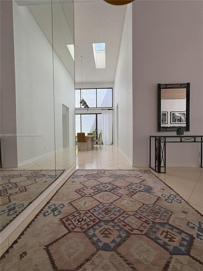 Building Photo - 2538 Windsor Way Ct