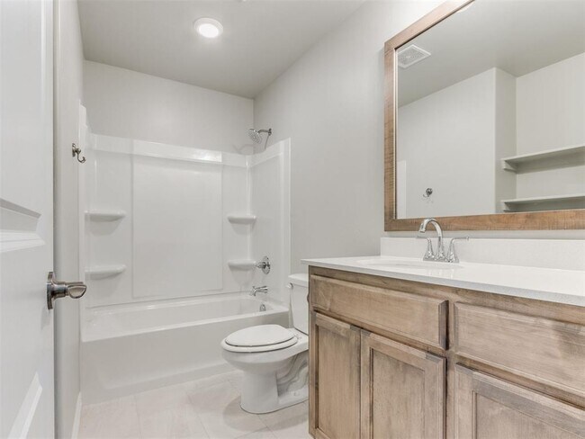 Building Photo - 12925 Willow Villas Dr