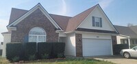 Building Photo - 4 Bedroom, 3 Full Bath with Bonus Home Boasting 2000+ Sq Ft