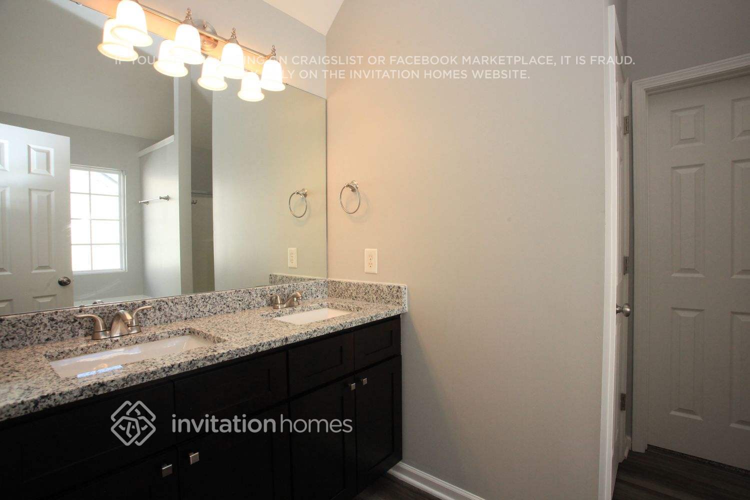 Building Photo - 3123 Hendricks Chapel Ln