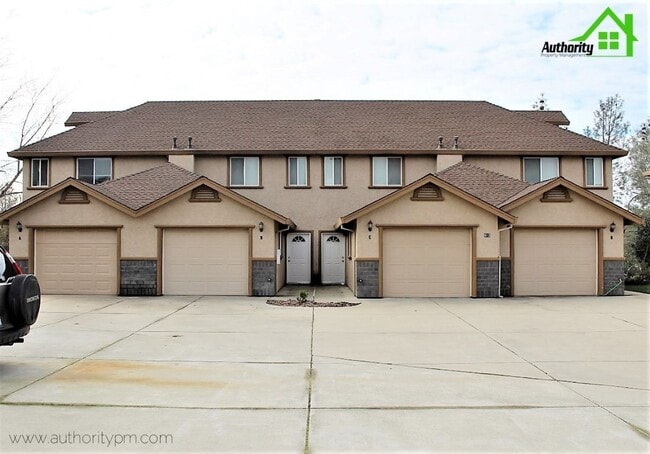 Primary Photo - 613 Marijean Way