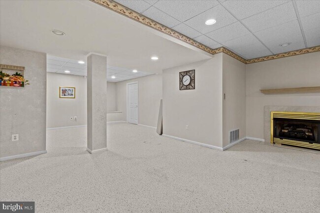 Building Photo - 3 Catania Ct