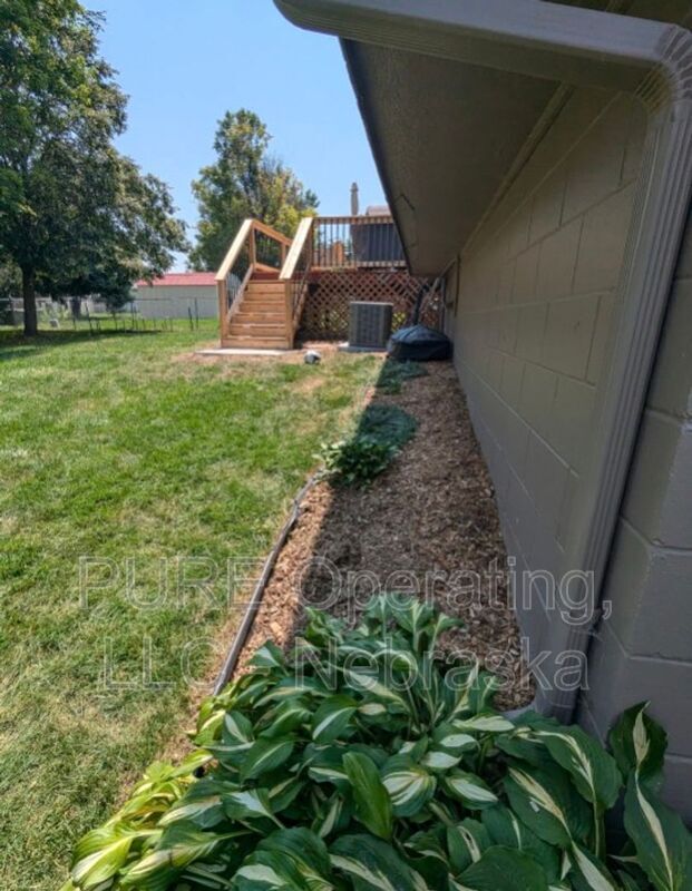 Building Photo - 8005 S 152nd St