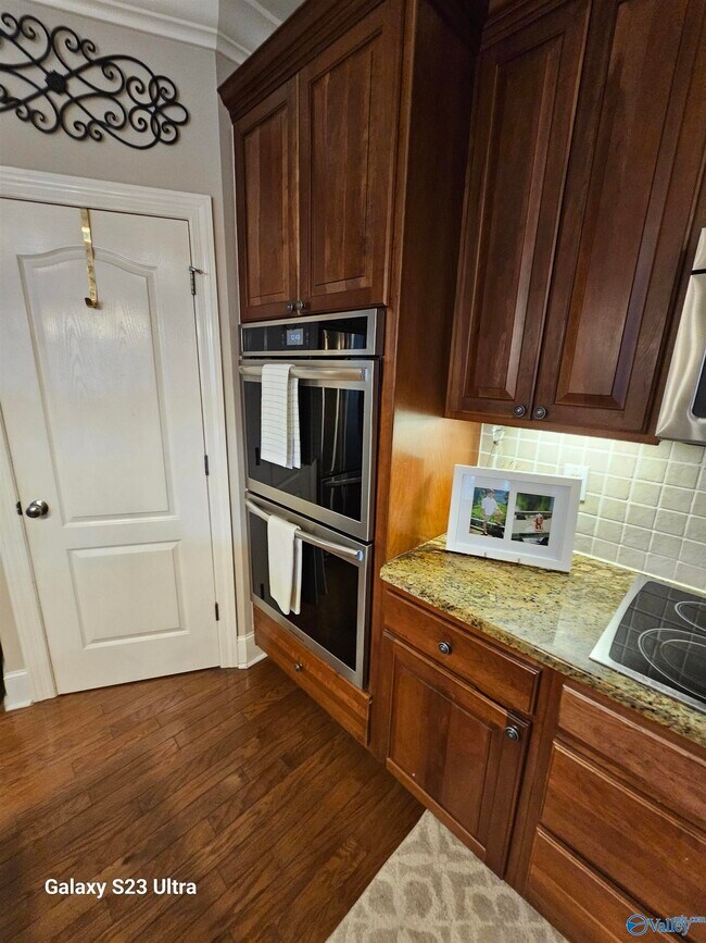 Building Photo - 3204 Ashlar Trail SE