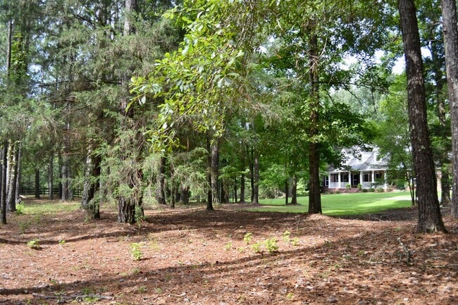 Building Photo - 7330 Society Hill Rd
