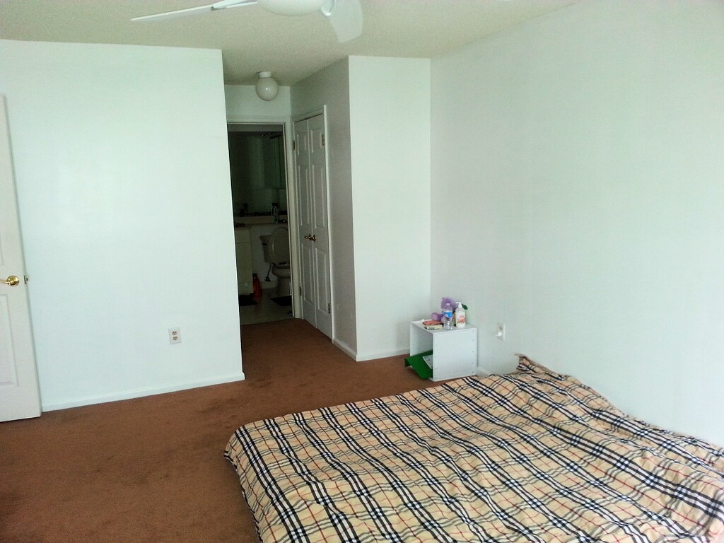 Building Photo - 707 Eagles Chase Dr