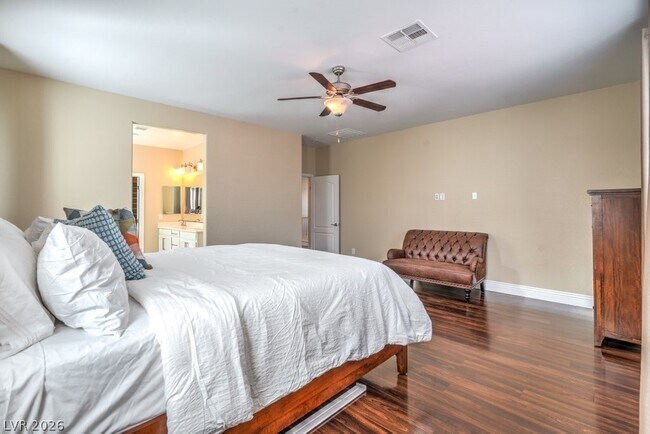 Building Photo - 12308 Kings Eagle St