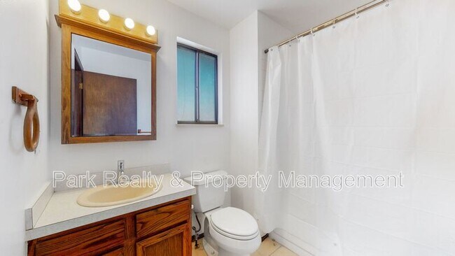 Building Photo - 5735 W 2nd Ave