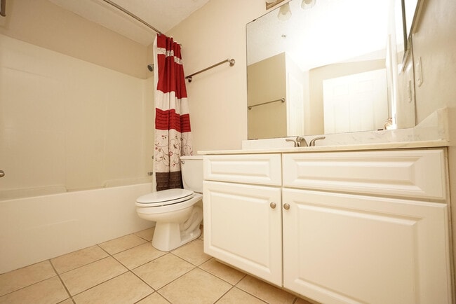 Building Photo - 4274 Calinda Ln