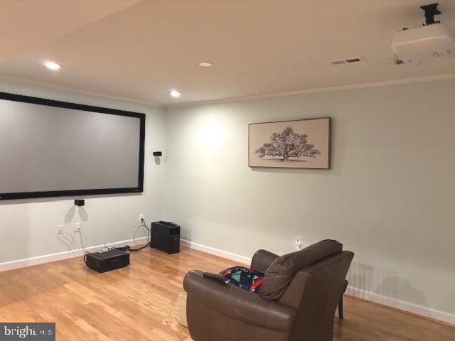 Building Photo - 5924 Chesterbrook Rd