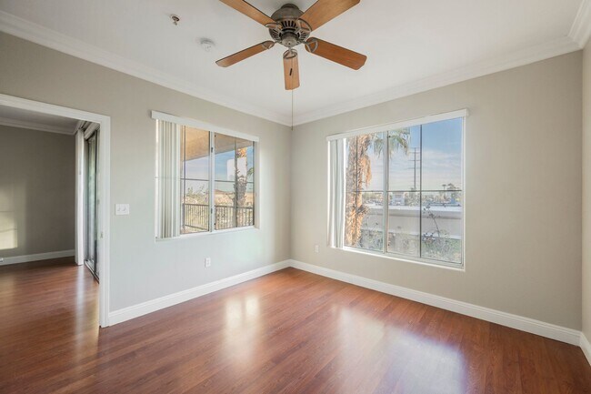 Building Photo - 7189 S Durango Dr