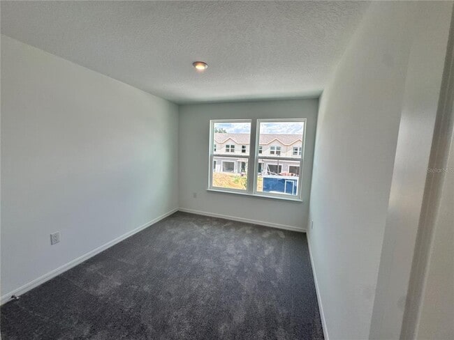 Building Photo - 3031 Jessamine Dr