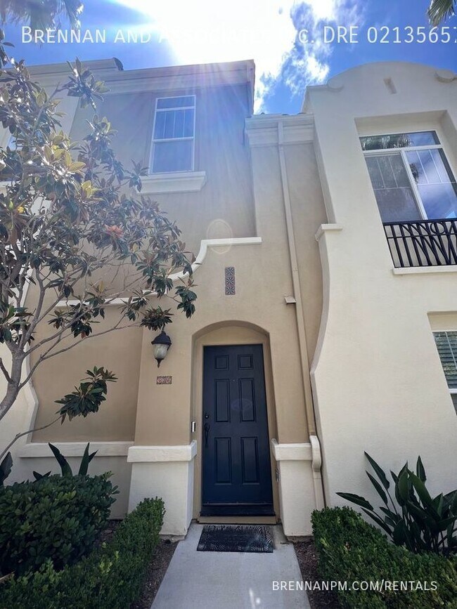 Building Photo - 2728 Farragut Rd